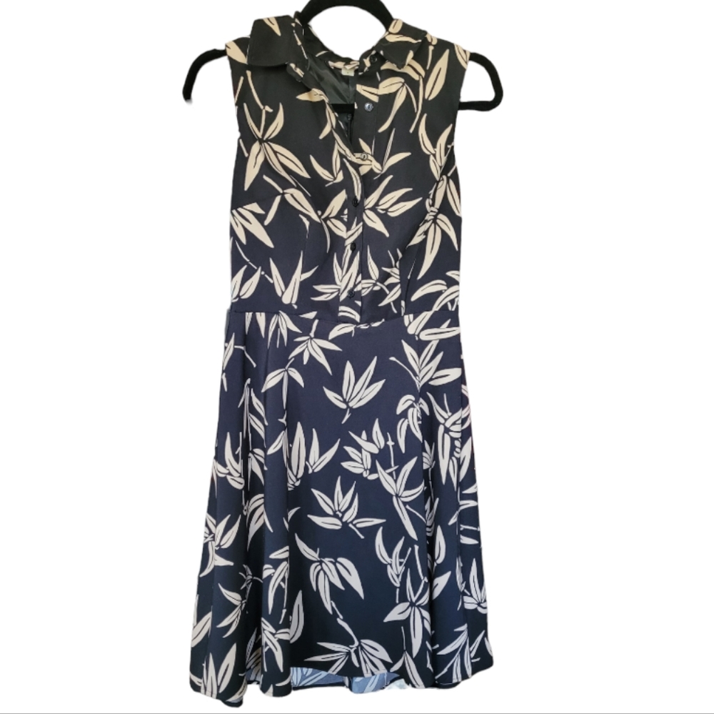 CB Established in 1962 Black and Cream bamboo print Dress Size 4